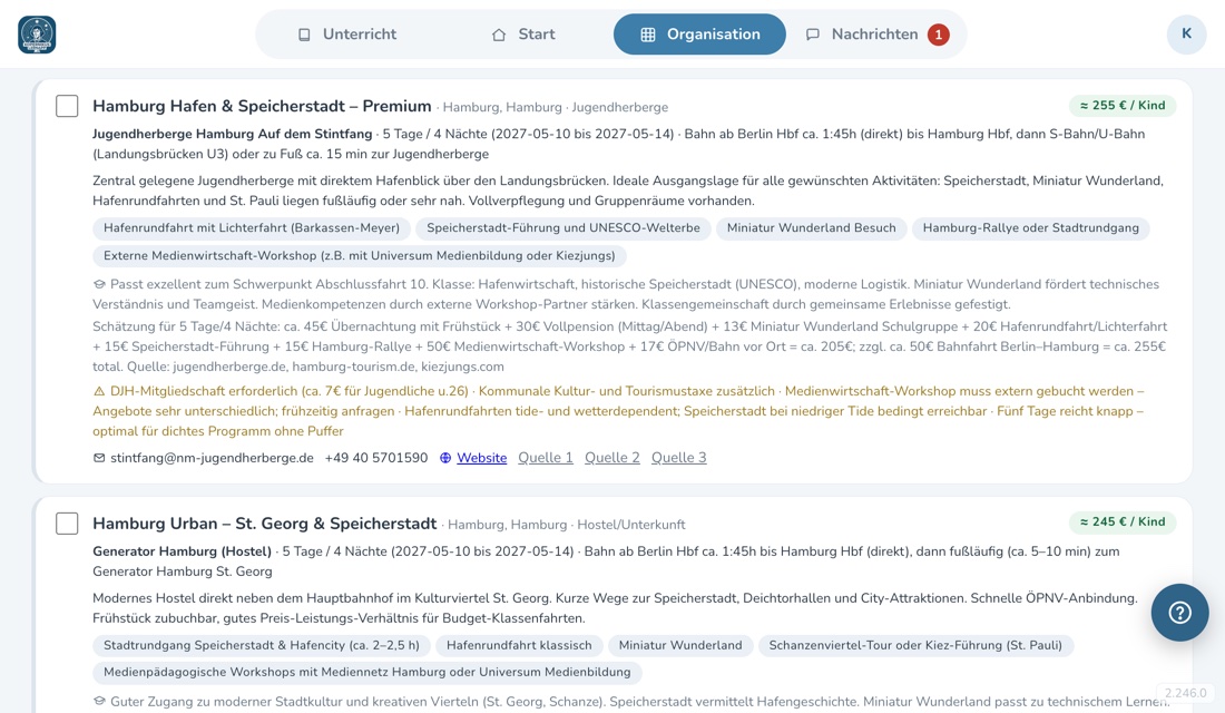 KI-Assistent: vier recherchierte Vorschläge für eine Klassenfahrt nach Hamburg mit Kosten pro Kind, Programm und Kontakt
